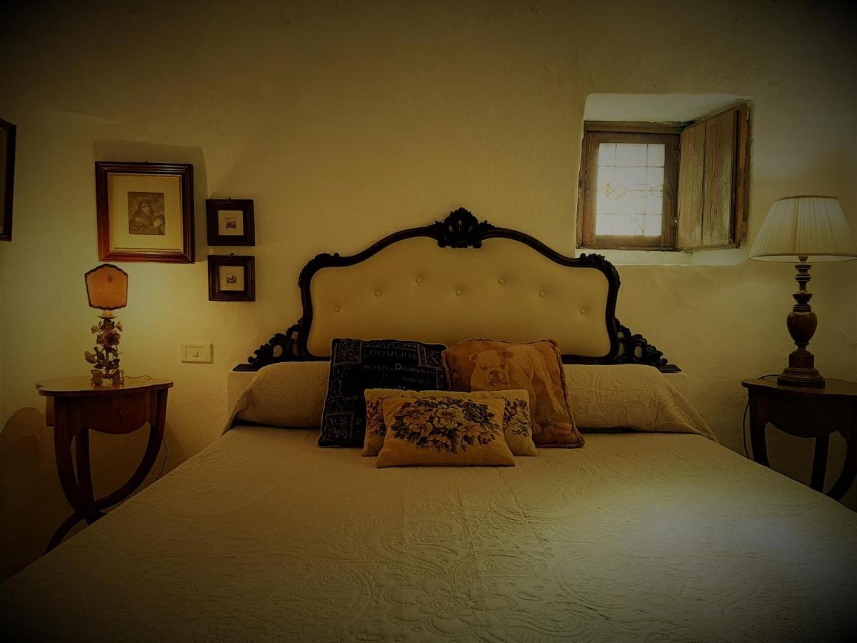 Trulli Fogliarella Guest House ออสตูนี ภายนอก รูปภาพ