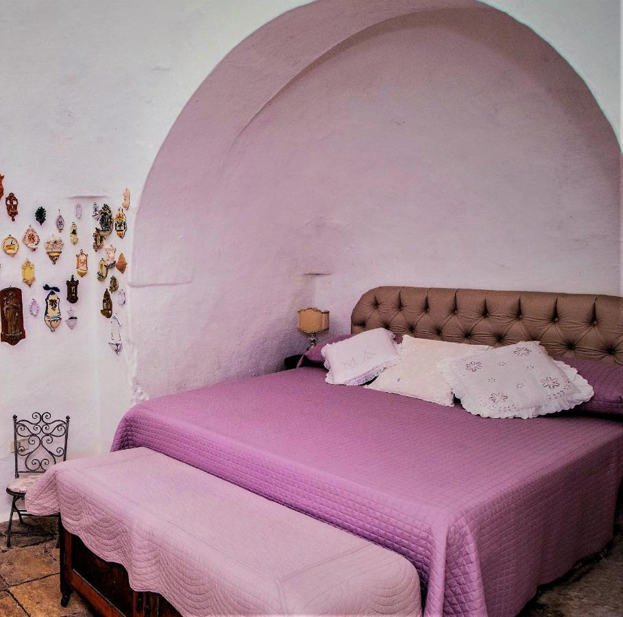 Trulli Fogliarella Guest House ออสตูนี ภายนอก รูปภาพ