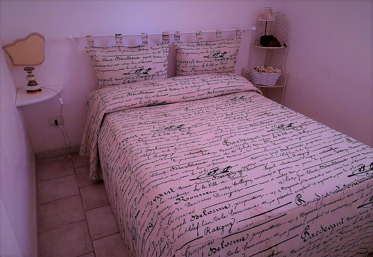 Trulli Fogliarella Guest House ออสตูนี ภายนอก รูปภาพ