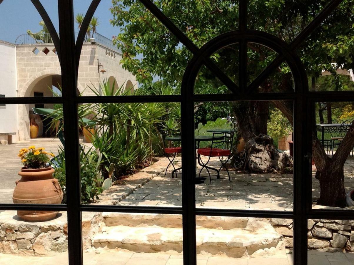 Trulli Fogliarella Guest House ออสตูนี ภายนอก รูปภาพ
